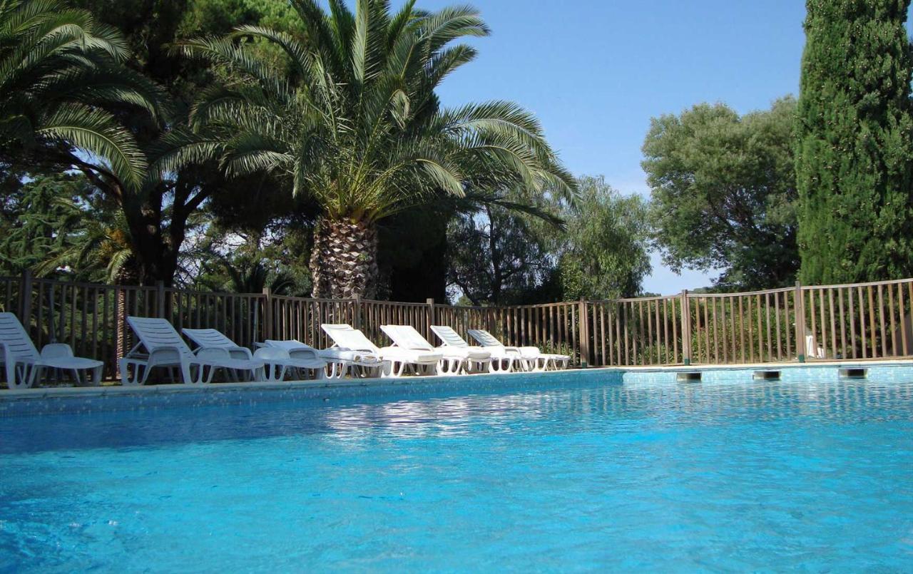 Hotel Camp De Base Dei Marres Ramatuelle Exterior foto